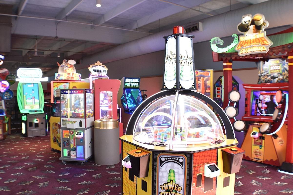 Ramada by Wyndham Sioux Falls Airport-Waterpark & Event Ctr